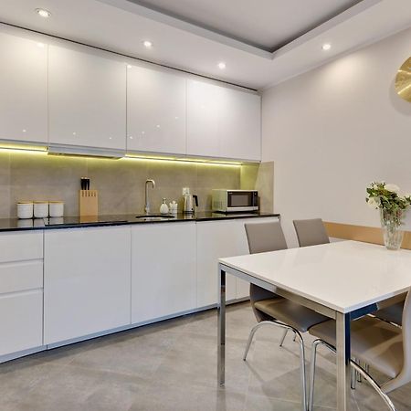 Flatbook Apartments Waterlane Island Spa With Riverview Danzica Esterno foto
