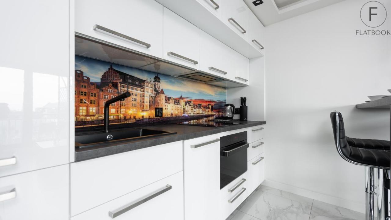 Flatbook Apartments Waterlane Island Spa With Riverview Danzica Esterno foto